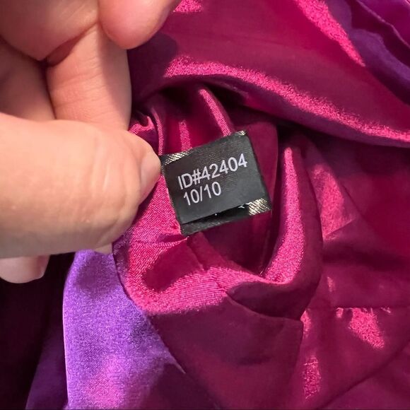 NWT! Express ruched strapless dress. Size 6 - Picture 10 of 13